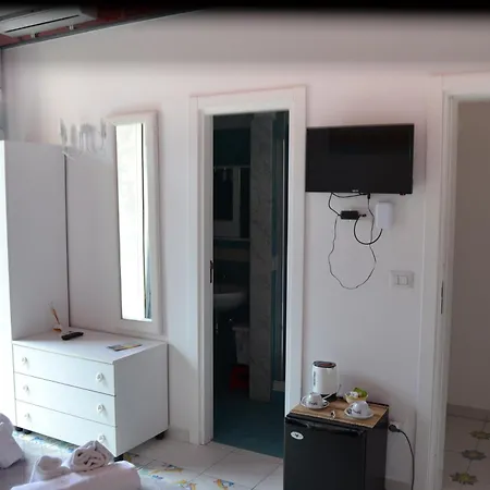 Il Borghetto Apartments & Rooms Procida Exterior photo