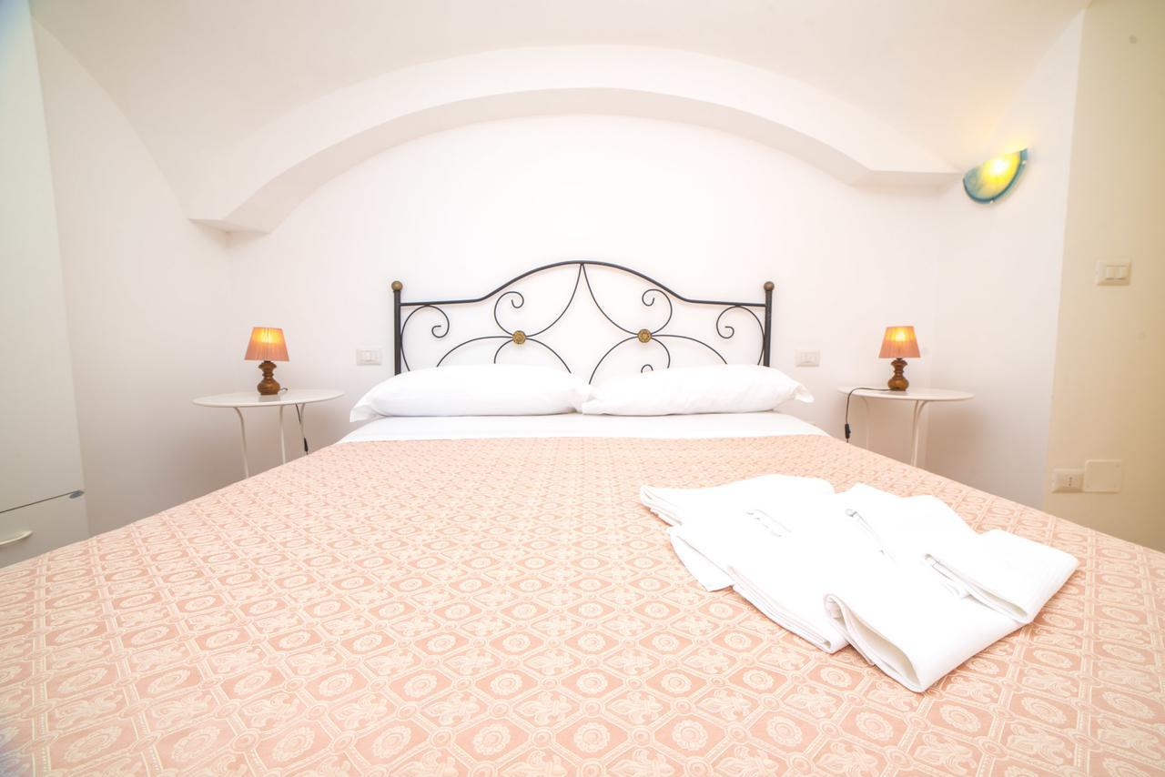 Il Borghetto Apartments&rooms * Procida